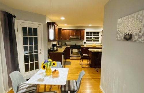 Tobyhanna House | Beautiful Modern Home, Perfect For A Getaway!