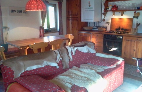 Antagnod Ski Chalet | Beautiful mountain hut with stunning views