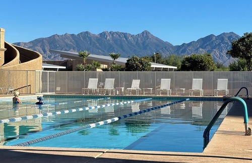 Canoa Ranch House | Beautiful Mountain Views with New Furniture in The Springs