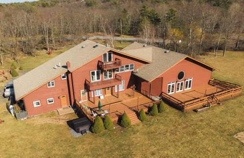 Round Top Villa | Beautiful Mountain Villa