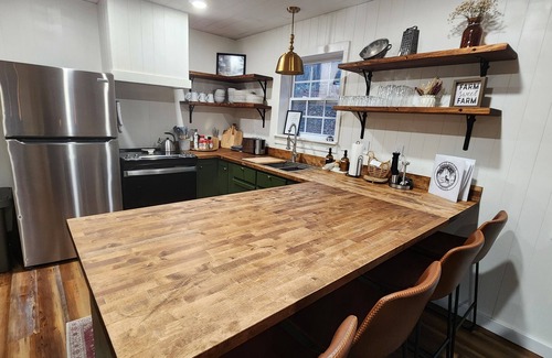 Jasper Other | Beautiful mountainside hobby farm with gorgeous view!
