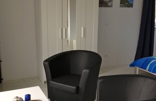Patzig Apartment | Beautiful, natural flat with big terrace in the heart of the island of Rügen