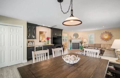 A-Zone House | Beautiful New 4 bed/4 bath - 3 blocks to beach