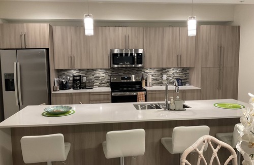 Majestic Palms Condo | Beautiful new fully furnished condo just minutes from Sanibel/Captiva beaches!