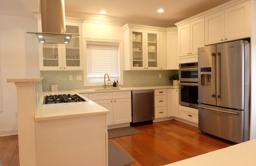 Lyon Park House | Beautiful new home - mins away from Washington DC