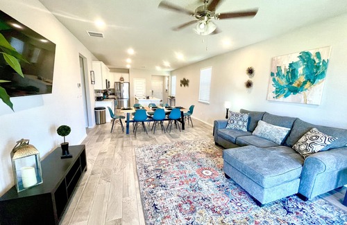 Converse House | Beautiful new home near Randolph Air Force Base