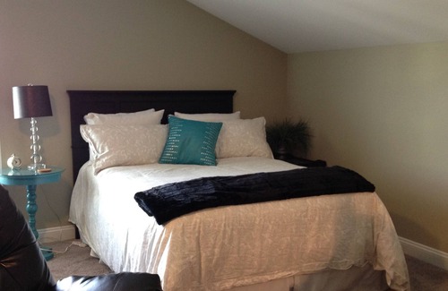 Cornerstone Apartment | Beautiful new Studio Apt 5 Min from Liberty U.