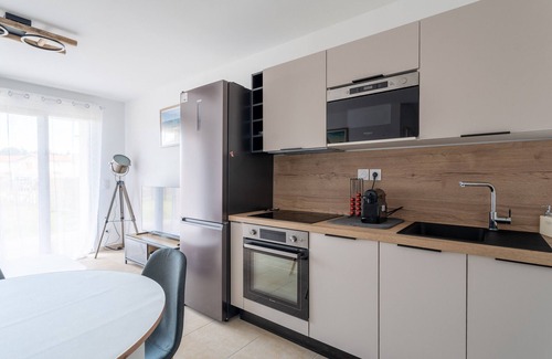 Mimizan Apartment | Beautiful New T2 Apartment with Garden, Parking and WIFI in Mimizan