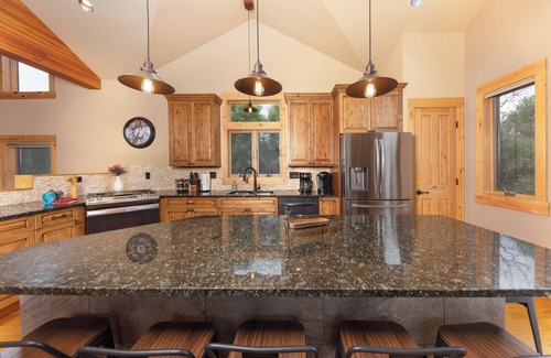 Wildernest House | Beautiful, Newer 5 Level Luxury Mountain Home - Grande Summit Lodge