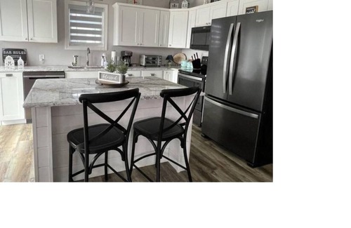 Lakeview House | Beautiful newly remodeled house at Indian Lake