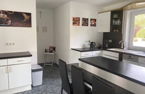 Stockheim Apartment | Beautiful newly renovated vacation apartment 2020 with pool