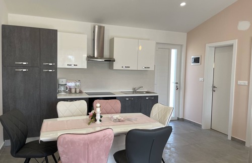 Hrboki Villa | Beautiful newly renovated villa - Villa Sara Hrboki *5 minutes to the beach*
