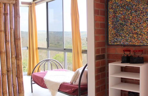 Loma Alta Apartment | Beautiful ocean view from top of a hill!