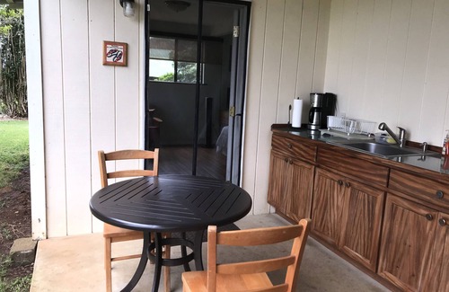 Kukuihaele Apartment | Beautiful ocean views located minutes away from Waipio Valleyn