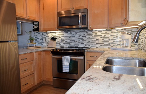 Long Beach Condo | Beautiful Oceanfront Caswell Beach Condo!