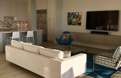 Seven Mile Beach Apartment | Beautiful Oceanfront Condo on Seven Mile Beach