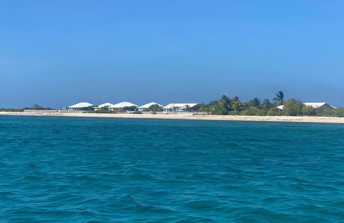 Cockburn Town House | Beautiful Oceanfront Home-Private Beach