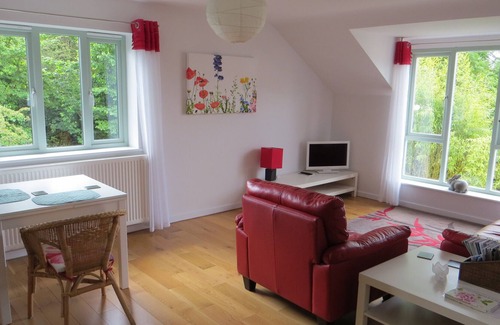 Lympstone Apartment | Beautiful One Bedroom Holiday Flat With Stunning Exe Estuary Views, Lympstone