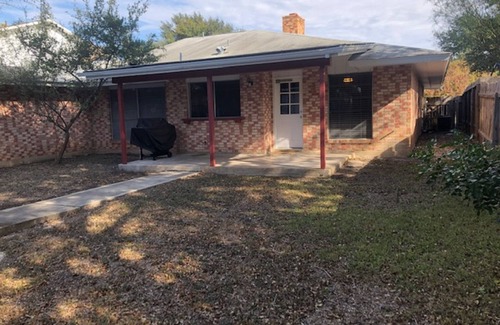 Leon Valley House | beautiful one floor house with exellent location