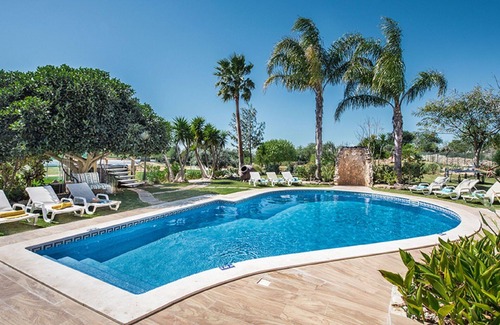 Tunes Villa | Beautiful private villa for 12 guests with private pool, A/C, WIFI, TV, patio and panoramic view