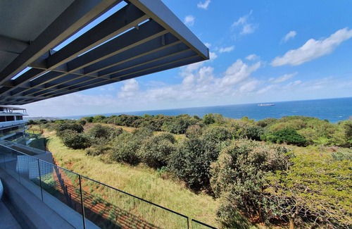 Hillhead Apartment | Beautiful Panoramic Views