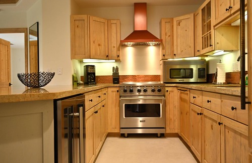 Mountain Village Condo | Beautiful Peaks Resort & Spa 2BR Penthouse Residence.