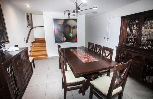 Santiago de Surco Apartment | Beautiful Penthouse in Lima, in front of the park