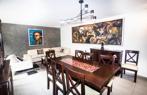 Santiago de Surco Apartment | Beautiful Penthouse in Lima, in front of the park