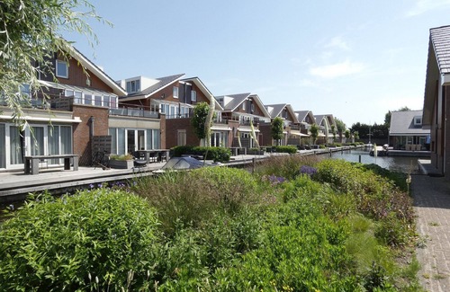 Municipality of Uitgeest Apartment | Beautiful penthouse with a view over the lake