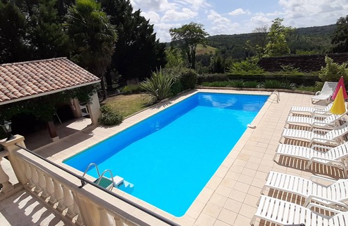 Thenon House | Beautiful perigord stone, private pool, exceptional views and breathtaking.