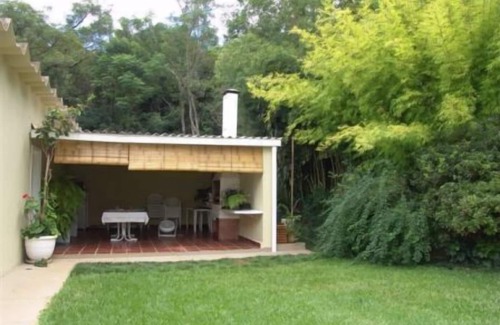 Jarinu House | Beautiful place in the middle of very green