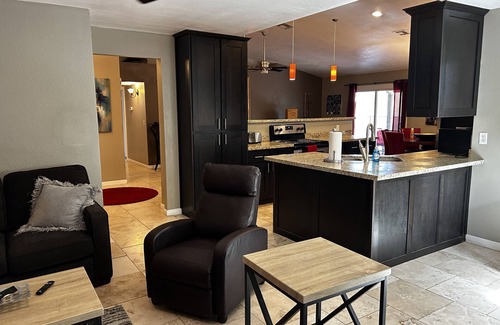 Sunset Ridge House | Beautiful Pool Home Close To Area Sites, Shopping, Hospitals, And Golf