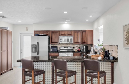Long Key House | Beautiful Pool Home Located in a Quiet Neighborhood