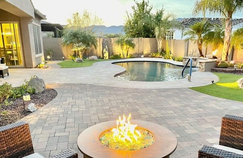 Maricopa County House | Beautiful pool home adjacent to golf courses, spring training and Super Bowl!