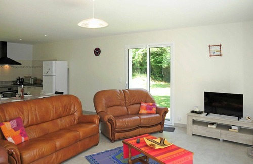 Civrac-en-Medoc House | Beautiful private villa for 4 people with WIFI, TV, terrace and parking