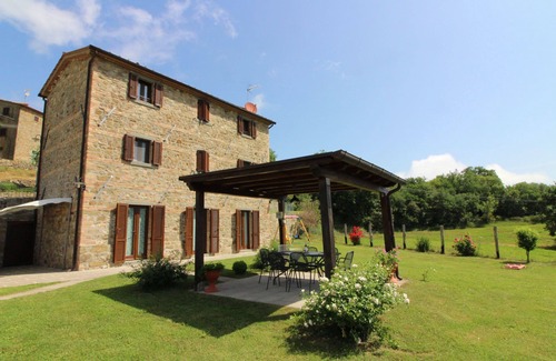 Bivio Lugnano Villa | Beautiful private villa for 7 people with private pool and TV