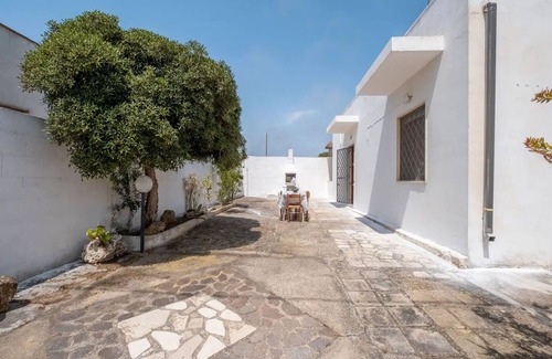 Padula Fede Villa | Beautiful private villa for 5 people with A/C, TV and pets allowed