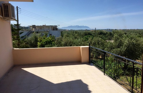 Kakovatos House | Beautiful private home in Zacharo