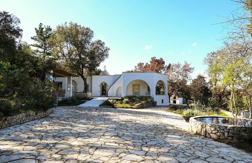 Alberobello Villa | Beautiful private villa with private pool, A/C, WIFI, TV and pets allowed, close to Alberobello