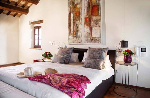 San Marcello Villa | Beautiful private villa for 10 people with WIFI, private pool, TV, patio, panoramic view and par...