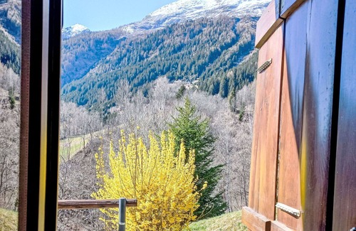 Acquarossa House | Beautiful private villa for 4 people with WIFI and patio