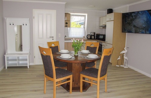 Loissin House | Beautiful private villa for 4 guests with A/C, WIFI, TV, terrace and pets allowed