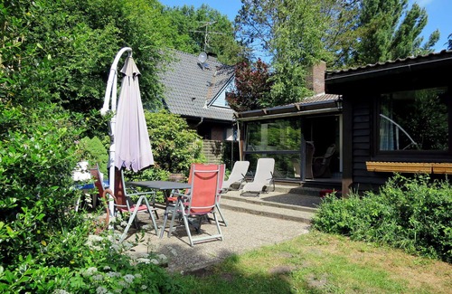 Jevenstedt House | Beautiful private villa for 8 people with WIFI, TV, terrace and pets allowed