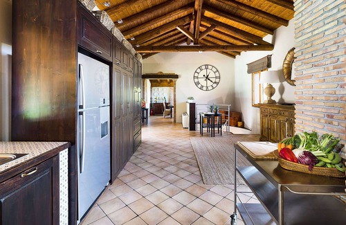 Viagrande Villa | Beautiful private villa for 7 people with private pool, WIFI, A/C, TV, terrace and panoramic view
