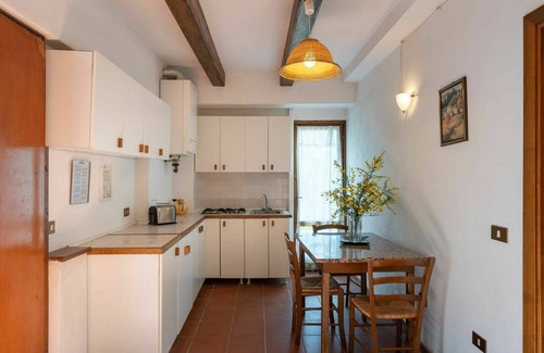 Ponte Buriano Villa | Beautiful private villa for 25 guests with WIFI, private pool, TV, patio and pets allowed