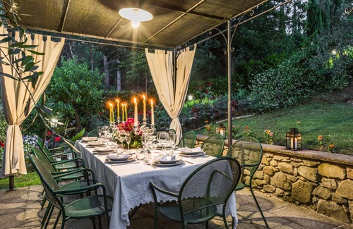 Ripoli Villa | Beautiful private villa with WIFI, A/C, private pool, hot tub, TV, patio and panoramic view