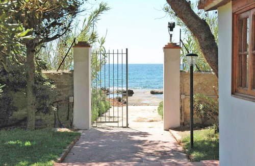 Punta Milocca House | Beautiful private villa for 4 people with WIFI, private pool, A/C, terrace and parking