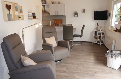 Kirburg House | Beautiful private villa for 2 guests with TV and terrace
