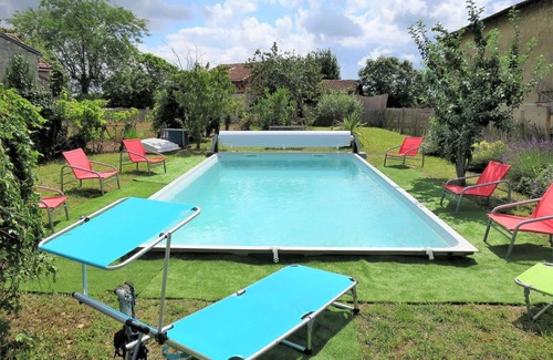Begadan Villa | Beautiful private villa for 9 guests with WIFI, private pool, TV, terrace and pets allowed