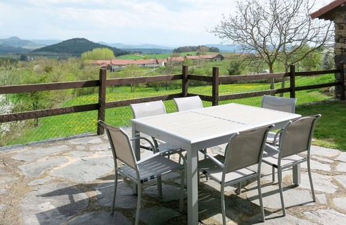 Chamalieres-sur-Loire House | Beautiful private villa for 6 guests with WIFI, TV, terrace, pets allowed and parking